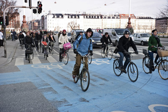 morning-traffic-in-copenhag